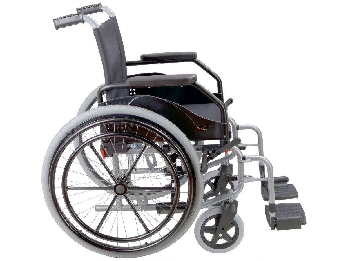 Cadeira de Rodas Celta Comando - Hemiplegia e Hemiparesia - Image 4