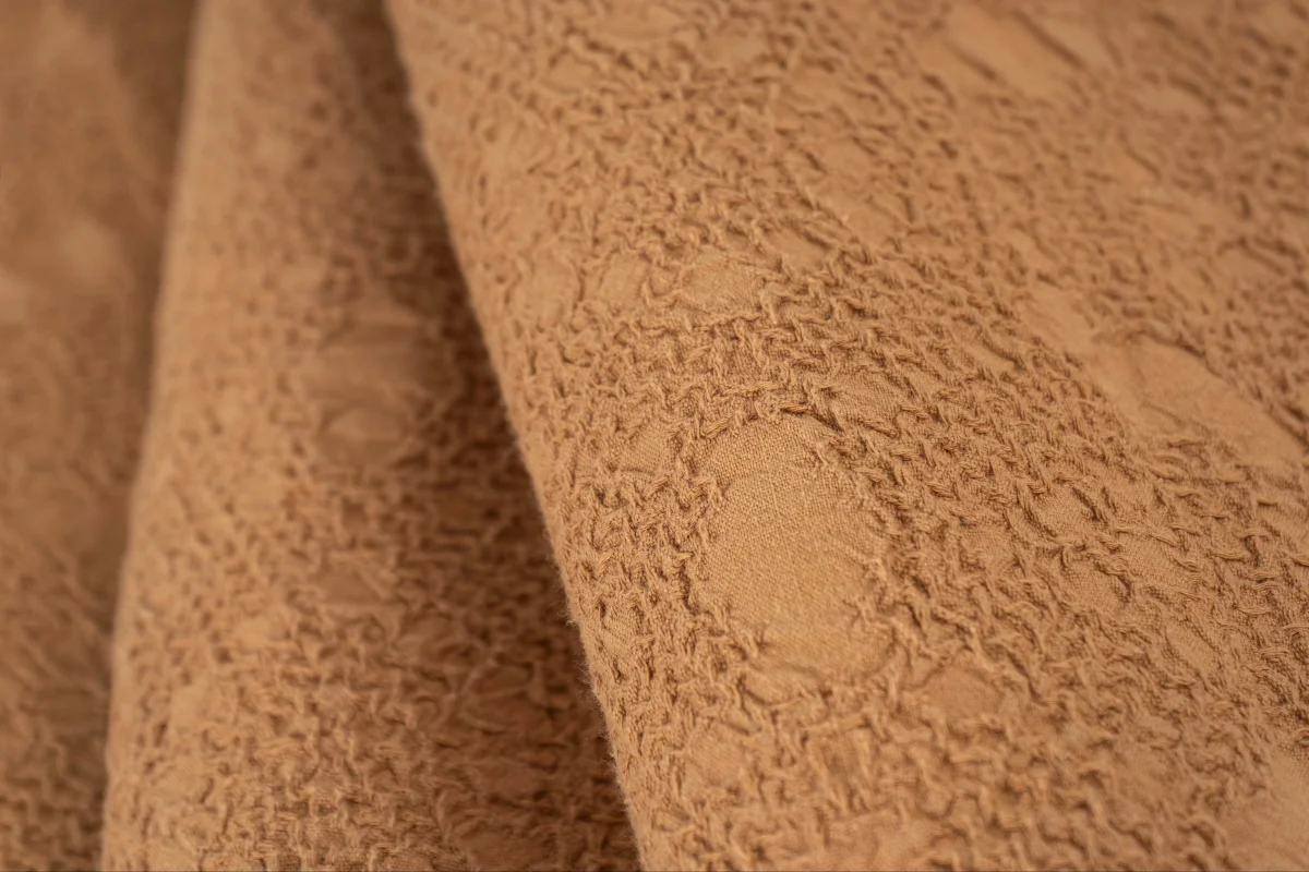 Colcha Jacquard Bruma Camel - Image 6