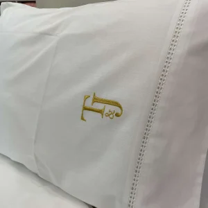 Jogo de Cama Completo Personalizado com Bordado com Duas Iniciais (EXCLUSIVO)